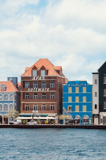eSim-netherlands antilles