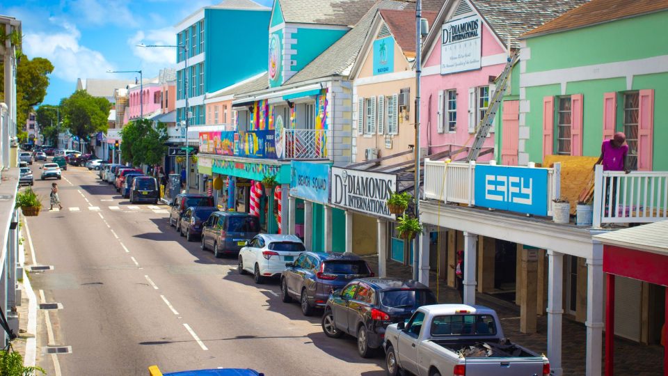 A Kajmán-szigetek felfedezése: Legjobb látnivalók és internetes tippek – cayman islands